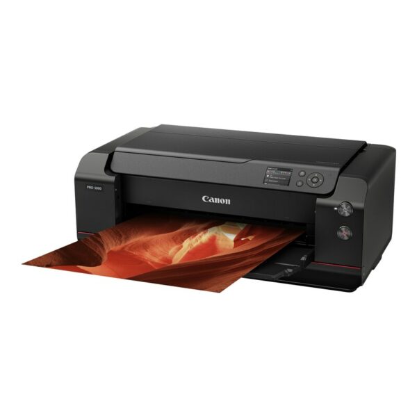 • Canon imagePROGRAF PRO-1000 Großformatdrucker • Druckauflösung: 2.400 x 1.200 dpi • Druckgeschwindigkeit: A2 (LU-101 Farbe): ca. 3 Min. 35 Sek. • USB LAN WLAN • weitere Features: unterstützt Mobil-Betriebssysteme iOS und Android