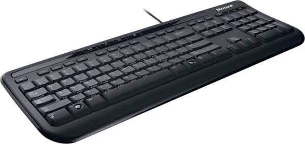 so dass es auf jedem noch so kleinen Schreibtisch Platz findet! Die Tastatur in edlem Schwarz mit Hochglanz-Applikationen erfreut Augen und Hände