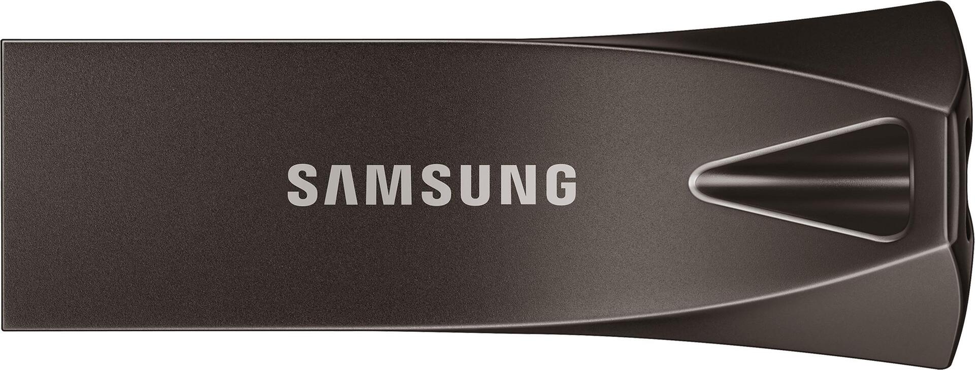 Kurzinfo: Samsung BAR Plus MUF-256BE4 - USB-Flash-Laufwerk - 256 GB - USB 3.1 Gen 1 - Titan Gray Gruppe Flash-Speicher Hersteller Samsung Hersteller Art. Nr. MUF-256BE4/APC Modell BAR Plus MUF-256BE4 EAN/UPC 8801643230678 Produktbeschreibung: Samsung BAR Plus MUF-256BE4 - USB-Flash-Laufwerk - 256 GB Produkttyp USB-Flash-Laufwerk Interfacetyp USB 3.1 Gen 1 Speicherkapazität 256 GB Farbe Titan Gray Ausführliche Details Allgemein Produkttyp USB-Flash-Laufwerk Speicherkapazität 256 GB Farbe Titan Gray Kompatibilität Nicht spezifisch Speicher Lesegeschwindigkeit Bis zu 300 MB/s Interfacetyp USB 3.1 Gen 1 Besonderheiten Stoßfest