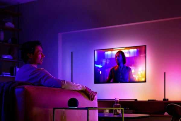 Philips Lighting Hue LED-Stripe 871951433998900  Hue Gradient Ambience Lightstrip 1m Erweiterung LED fest eingebaut 12.3 W