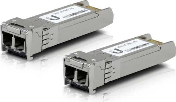 Kurzinfo: Ubiquiti - SFP (Mini-GBIC)-Transceiver-Modul - 10 GigE - LC Multi-Mode - bis zu 300 m (Packung mit 2) Gruppe Repeater & Transceiver Hersteller Ubiquiti Hersteller Art. Nr. UACC-OM-MM-10G-D-2 Modell EAN/UPC 0810010076908 Produktbeschreibung: Ubiquiti - SFP (Mini-GBIC)-Transceiver-Modul - 10 GigE Gerätetyp SFP (Mini-GBIC)-Transceiver-Modul - LC Multi-Mode Packungsmenge 2 (Spezifikationen gelten für einen Artikel) Formfaktor Plug-in-Modul Datenübertragungsrate 10 Gbps Data Link Protocol 10 GigE Maximaler Übertragungsbereich 300 m Ausführliche Details Allgemein Packungsmenge 2 (Spezifikationen gelten für einen Artikel) Gerätetyp SFP (Mini-GBIC)-Transceiver-Modul Formfaktor Plug-in-Modul Netzwerk Anschlusstechnik Kabelgebunden Data Link Protocol 10 GigE Datenübertragungsrate 10 Gbps Maximaler Übertragungsbereich 300 m Erweiterung/Konnektivität Schnittstellen 1 x 10Gb Ethernet - LC multi-mode weiblich x 2