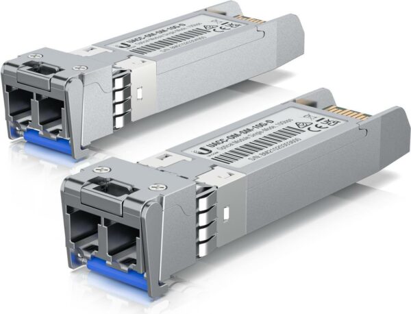 Kurzinfo: Ubiquiti UACC-OM-SM-10G-D-20 - SFP+-Transceiver-Modul - 10 GigE - LC Single-Modus - bis zu 10 km - 1310 nm (Packung mit 20) Gruppe Repeater & Transceiver Hersteller Ubiquiti Hersteller Art. Nr. UACC-OM-SM-10G-D-20 Modell UACC-OM-SM-10G-D-20 EAN/UPC 0810010076953 Produktbeschreibung: Ubiquiti UACC-OM-SM-10G-D-20 - SFP+-Transceiver-Modul - 10 GigE Gerätetyp SFP+-Transceiver-Modul - LC Single-Modus Packungsmenge 20 (Spezifikationen gelten für einen Artikel) Formfaktor Plug-in-Modul Datenübertragungsrate 10 Gbps Optische Wellenlänge 1310 nm Data Link Protocol 10 GigE Maximaler Übertragungsbereich 10 km Ausführliche Details Allgemein Packungsmenge 20 (Spezifikationen gelten für einen Artikel) Gerätetyp SFP+-Transceiver-Modul Formfaktor Plug-in-Modul Netzwerk Anschlusstechnik Kabelgebunden Data Link Protocol 10 GigE Datenübertragungsrate 10 Gbps Optische Wellenlänge 1310 nm Maximaler Übertragungsbereich 10 km Erweiterung/Konnektivität Schnittstellen 1 x 10Gb Ethernet - LC Single-Modus