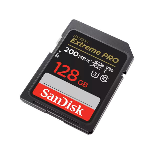 Kurzinfo: SanDisk Extreme Pro - Flash-Speicherkarte - 128 GB - Video Class V30 / UHS-I U3 / Class10 - SDXC UHS-I Gruppe Flash-Speicher Hersteller SanDisk Hersteller Art. Nr. SDSDXXD-128G-GN4IN Modell Extreme Pro EAN/UPC 0619659188634 Produktbeschreibung: SanDisk Extreme Pro - Flash-Speicherkarte - 128 GB - SDXC UHS-I Produkttyp Flash-Speicherkarte Formfaktor SDXC UHS-I Speicherkarte Speicherkapazität 128 GB Geschwindigkeit Video Class V30 / UHS-I U3 / Class10 Software inbegriffen RescuePRO Deluxe (2 Jahre Download) Ausführliche Details Allgemein Produkttyp Flash-Speicherkarte Speicherkapazität 128 GB Speicher Geschwindigkeitsklasse Video Class V30 / UHS-I U3 / Class10 Lesegeschwindigkeit Bis zu 200 MB/s Schreibgeschwindigkeit Bis zu 90 MB/s Formfaktor SDXC UHS-I Speicherkarte Besonderheiten Stoßfest