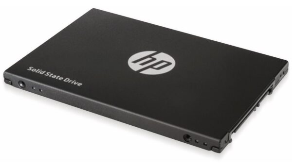 Performante SSD des führenden Marken-Brands HP für den Einsatz in verschiedenen Notebook- und PC-Systemen. Die SSDs der S700 Serie zeichnen sich durch maximale Zuverlässigkeit und Leistung aus. Technische Daten: Kapazität: 500 GB Interface: SATA 6 Gb/s Lesegeschwindigkeit: 560 MB/s Schreibgeschwindigkeit: 515 MB/s Formfaktor: 2;5" Typ: 3D NAD TLC Maße (LxBxH): 100x70x7 mm