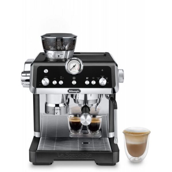 Die DeLonghi EC9355.BM La Specialista Prestigio Siebträgermaschine in elegantem Schwarz und Metall vereint höchste Qualität und innovative Technologie. Mit integriertem Kegel-Mahlwerk und ActiveTEMPERATURE Control System garantiert sie frischen Kaffeegenuss und thermische Stabilität. Die professionelle Milchaufschäumdüse mit My LatteArt ermöglicht die Zubereitung von perfektem Milchschaum. Dank Dynamic Preinfusion erfolgt die Extraktion gleichmäßig. Das Manometer dient zur Espressokontrolle. Mit einem Wassertank-Fassungsvermögen von 2