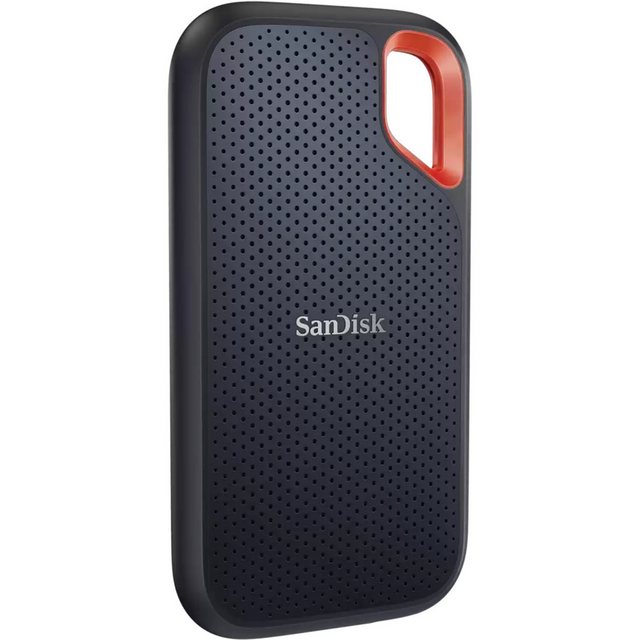 USB-C 3.2 Gen 2 (10 Gbit/s) Die robuste SanDisk Extreme Portable SSD V2 4 TB liefert Hochgeschwindigkeitsübertragungen mit Lese- und Schreibgeschwindigkeiten von 1.050 MB/s bzw. 1.000 MB/s und eignet sich ideal zum Speichern von hochauflösenden Fotos und Videos. Dank des integrierten Passwortschutzes mit 256-Bit-AES-Hardwareverschlüsselung sind private Inhalte geschützt. Die SanDisk Extreme Portable SSD V2 ist fallsicher aus bis zu zwei Metern Höhe und dank IP55-Zertifizierung hält sie auch leichtem Regen