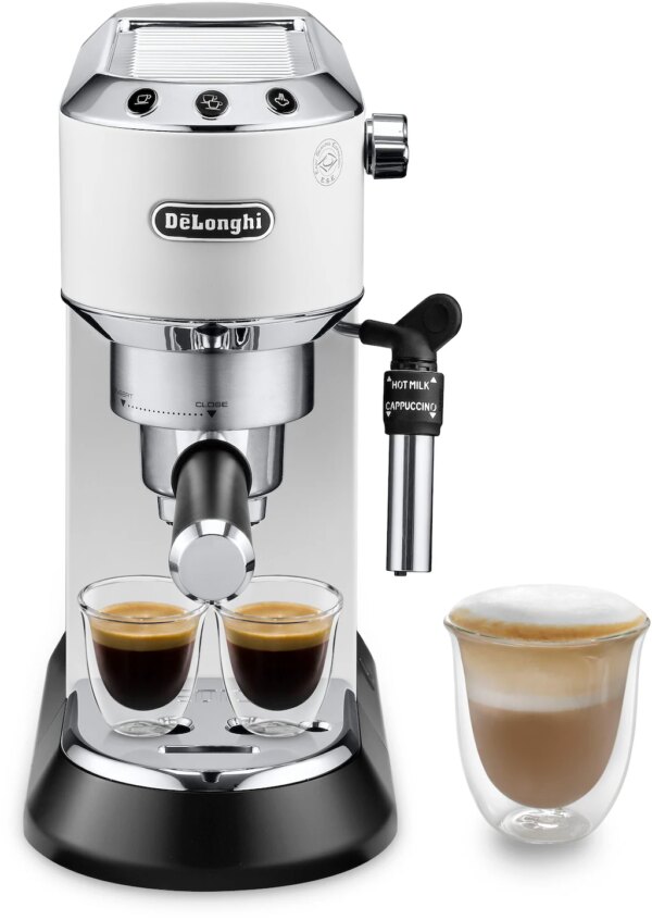 Die Dedica Style EC685.W Espressomaschine bietet dem anspruchvollen Espressotrinker in kompaktem Design alles